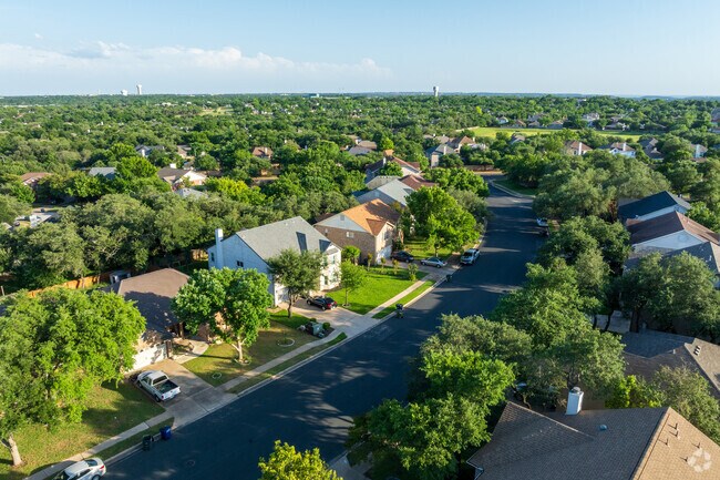 Ranch at Cypress Creek has no required HOA, just a voluntary one.