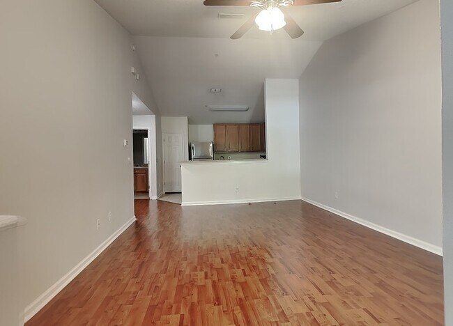 575 Oakleaf Plantation Pkwy unit 715, Orange Park, FL 32065 - photo 4