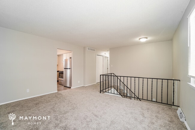 3166 Valley Park Ave, Columbus, OH 43231 - photo 5