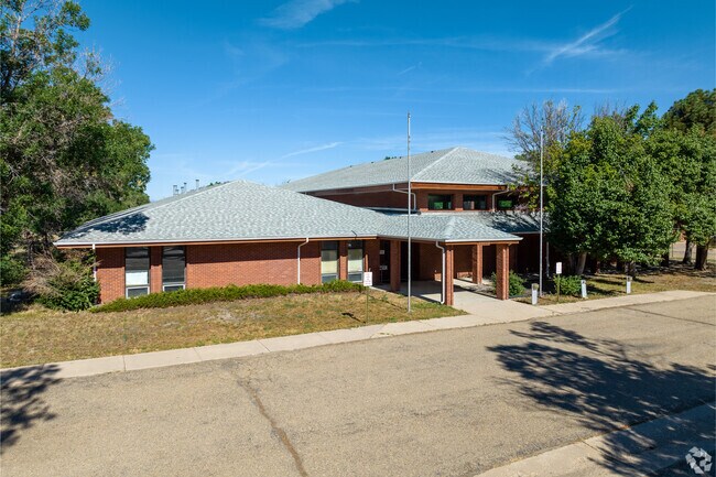 Wood Elementary School front of building