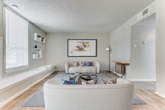 613 Clearwood Dr, Richardson, TX 75081