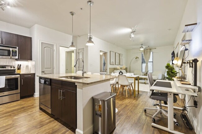 5250 Town And Country Blvd unit ID1363544P, Frisco, TX 75034 - photo 2