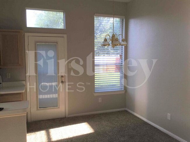 1012 Port Mansfield Dr, Little Elm, TX 75068 - photo 5