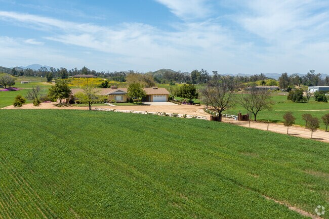 Ranch style home on large farm located in Paloma Valley CA.