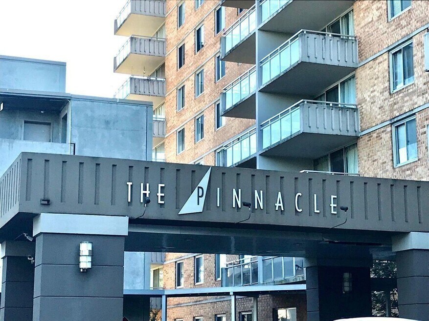 The Pinnacle unit 3C, Chattanooga, TN 37405 - photo 1