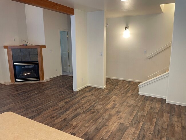 1755 NE Lotus Dr, Bend, OR 97701 - photo 2