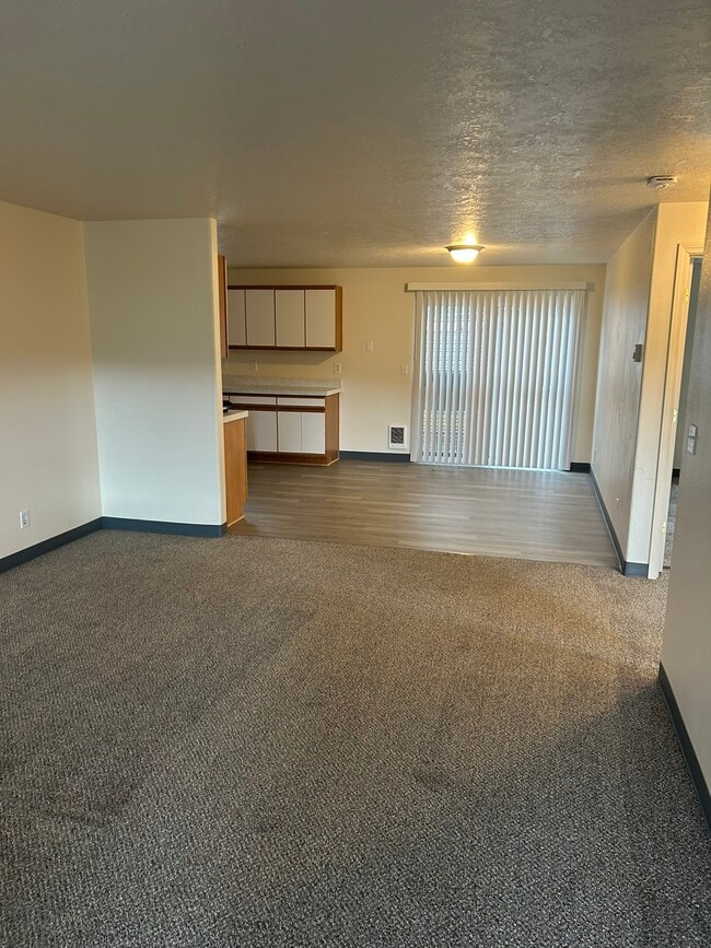 933 NW Cains Rd, Prineville, OR 97754