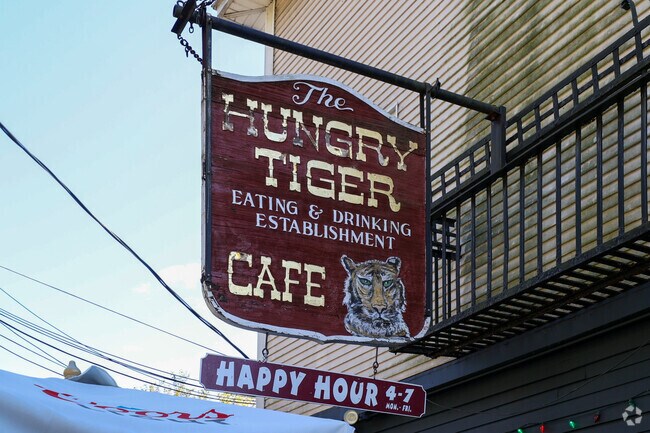 The Hungry Tiger Cafe is a hub for great food and live music in Manchester,CT.