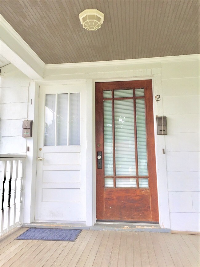 923 E Hillcrest Dr Unit 2, Johnson City, TN 37604