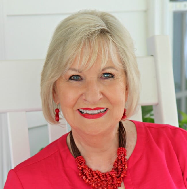 Carol Lee