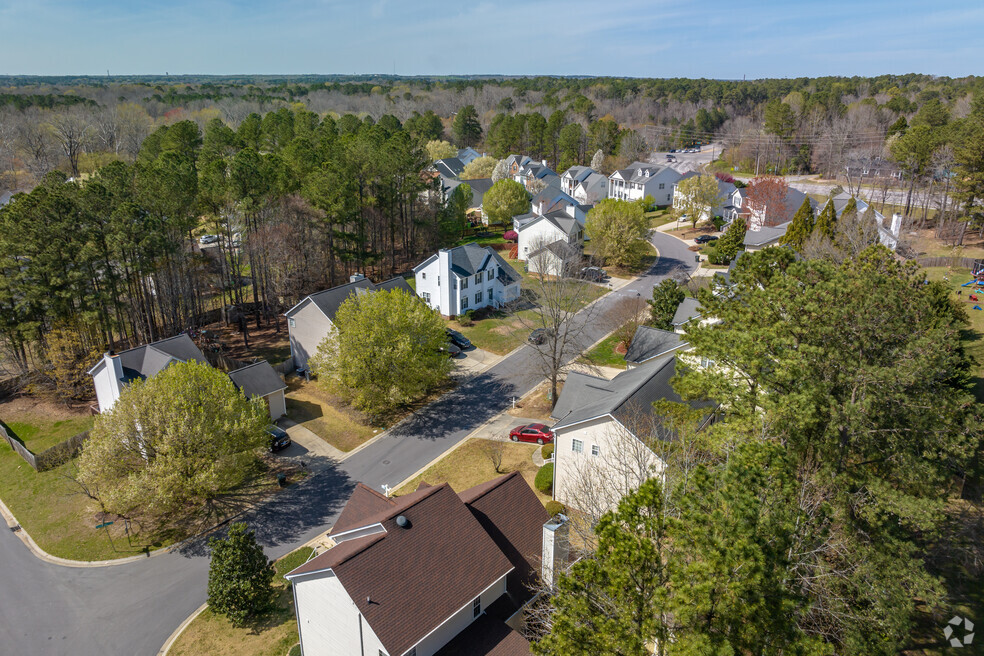 Forestville_537468_JB_091125