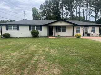 5966 Lyndale St, Douglasville, GA 30135