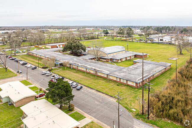 Magnet Academy for Cultural Arts was opened in 2005 to educate the many talented students.