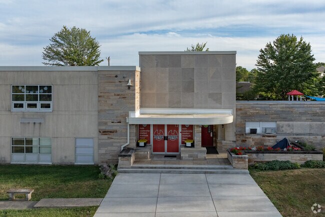 St. Charles Borromeo Catholic School  has 427 students in attendance.