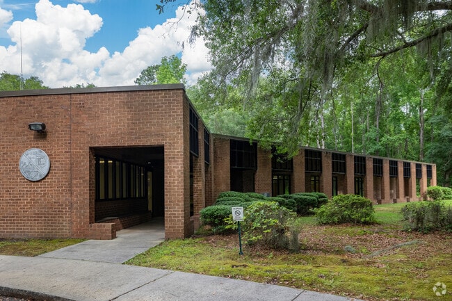 A small medical center serves residents of Sheldon.