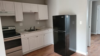 99 Chris Dr Unit 14, Warner Robins, GA 31093