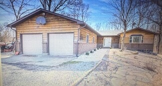 1334 Fiveacre Ct Unit A, Lebanon, IL 62254