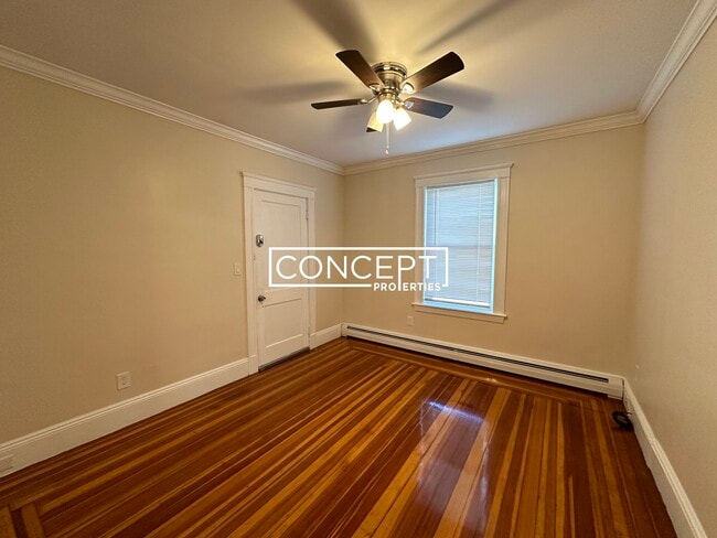 5 Ropes St unit 1, Salem, MA 01970 - photo 7