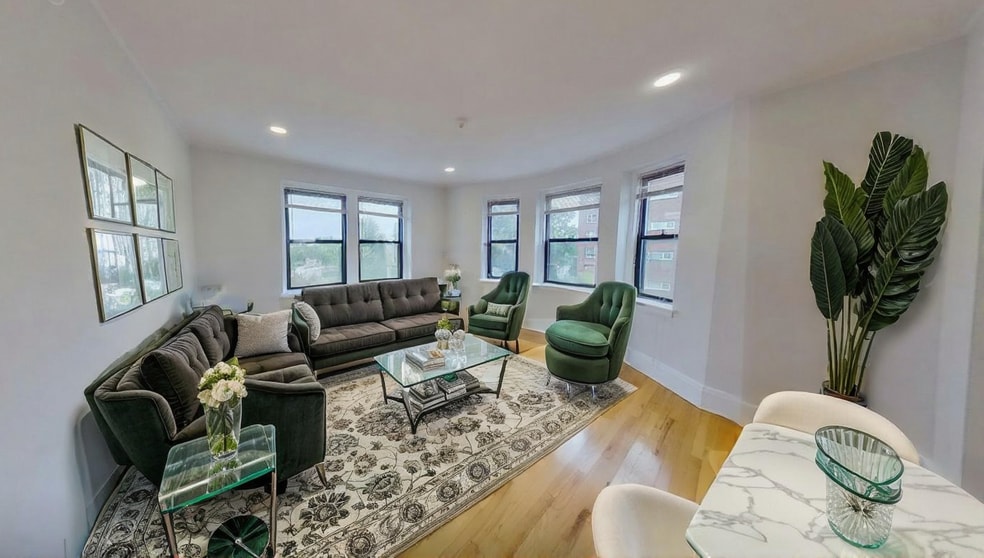 134 Highland Ave unit 32, Somerville, MA 02143 - photo 1