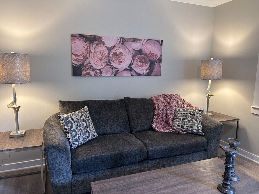 189 Fox Place unit ID1289336P, Canton, GA 30114 - photo 1