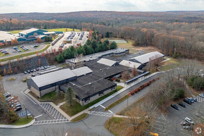 Dingman Delaware Elementary is rated B-plus by Niche.