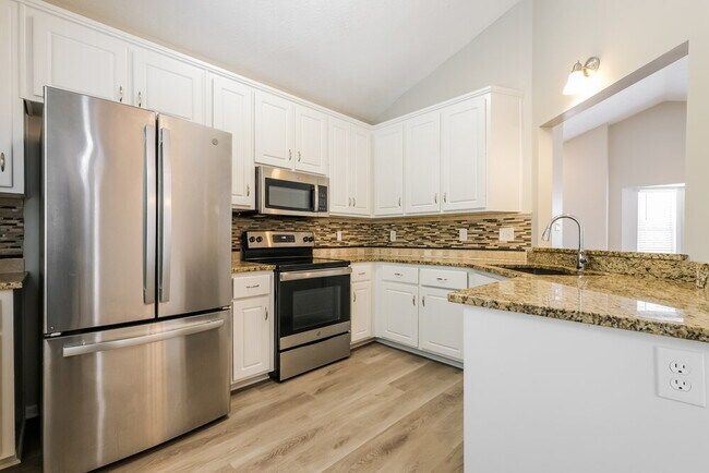 1030 Sycamore Summit, Sugar Hill, GA 30518 - photo 7