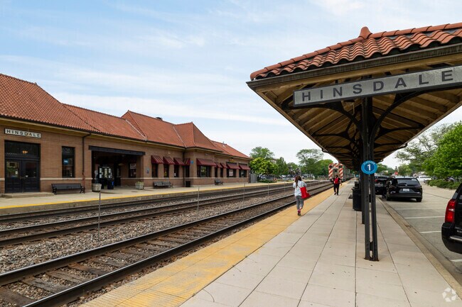 The Metra is a quick drive away for an easy trip into Downtown Chicago.