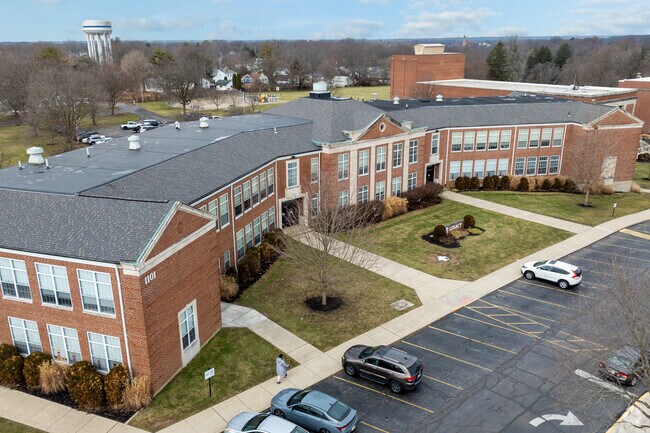 Legacy Christian Academy has a student to teacher ratio of 12 to 1.