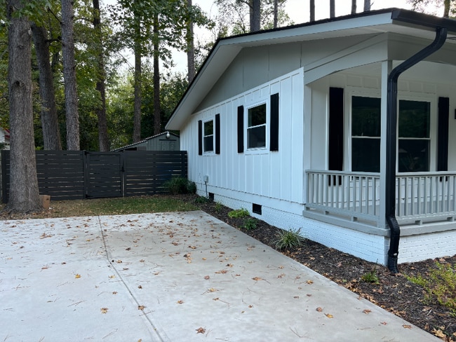 1205 Crabtree Blvd, Raleigh, NC 27610 - photo 2