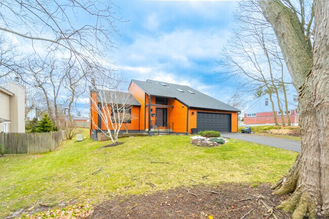 Lots in Buckingham Lake-Crestwood are often generous and private.