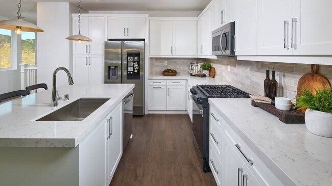 14006 Lemurine Way unit 36041064, San Diego, CA 92126 - photo 6