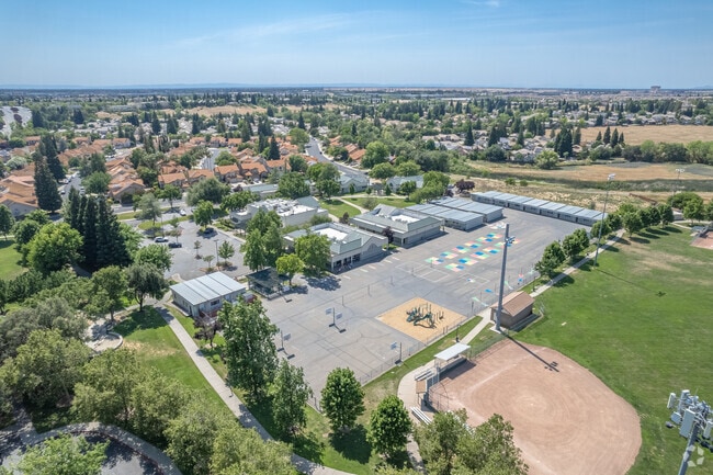 Twin Oaks Elementary landscape view showing off its amenities.