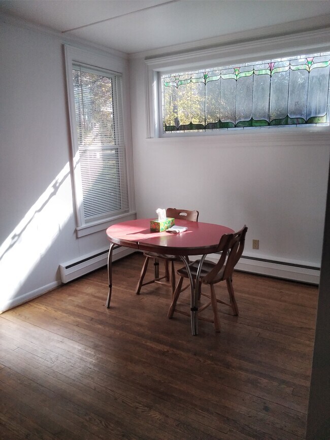 927 E State St unit 2L, Ithaca, NY 14850 - photo 4