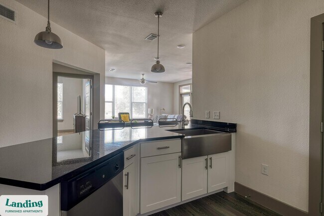 300 Enclave Dr unit 3111.1412395, Conroe, TX 77384 - photo 3