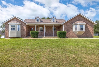 125 Ridgeview Dr, Saint Robert, MO 65584