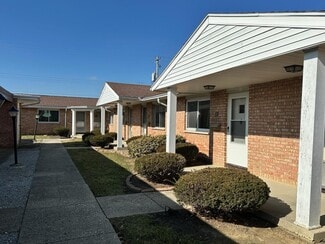 655 Columbia Dr Unit Westgate, Lima, OH 45805