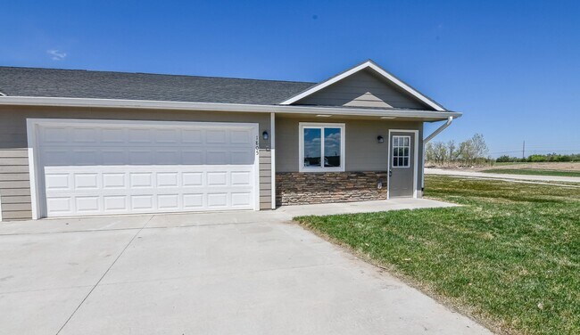Vesta Village by Kading, Osceola, IA 50213 - photo 2