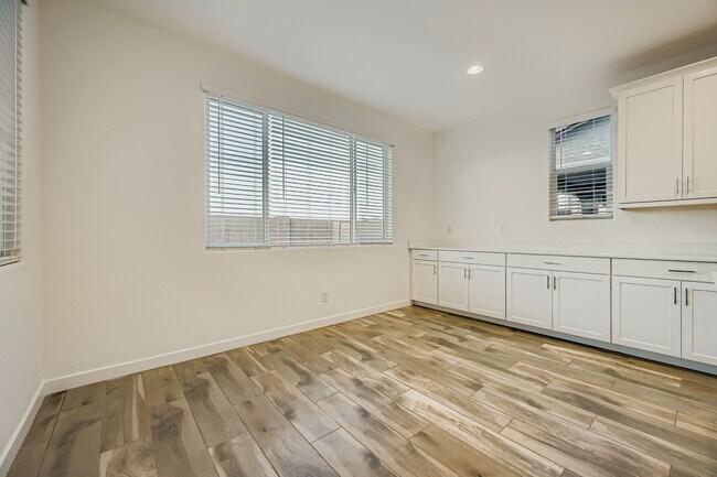 8331 E Petunia Ave, Mesa, AZ 85212 - photo 7