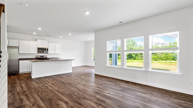 7450 Bendire Loop, Middle Valley, TN 37343 - photo 4