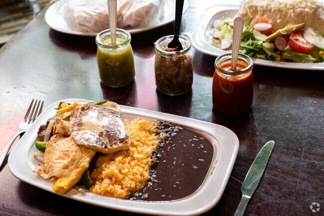 Food options are plentiful in Melrose with delicious cuisines of all cultures.