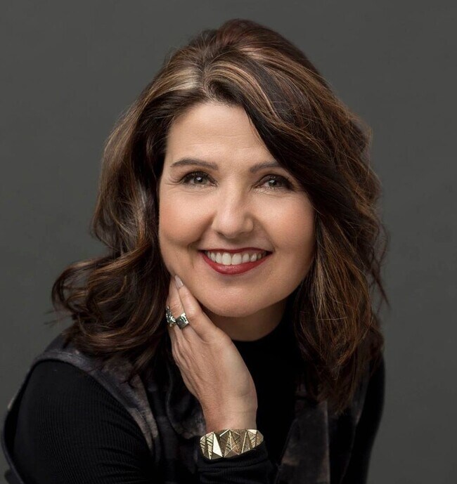 Sandie Hadsell