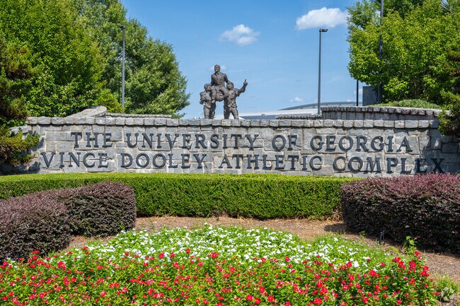 Berkley Hills is located just outside of the University of Georgia school campus.