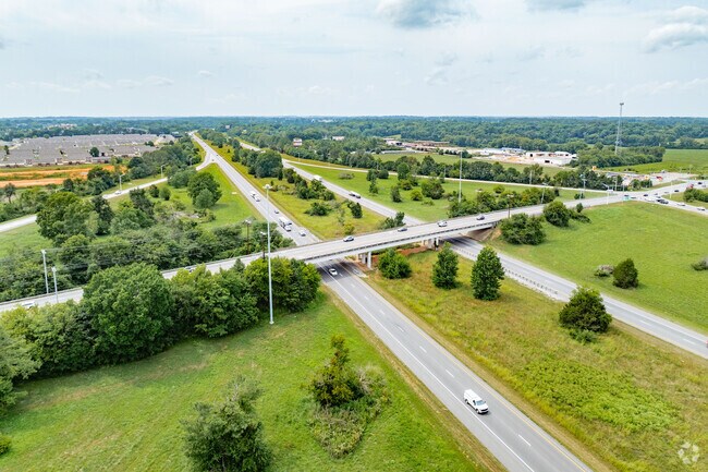 Interstate 24 is a major highway with access to Nashville near Avalon.