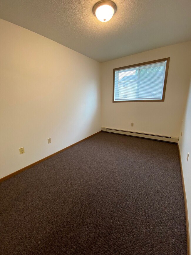 512 8th Ave S, Saint Cloud, MN 56301 - photo 6