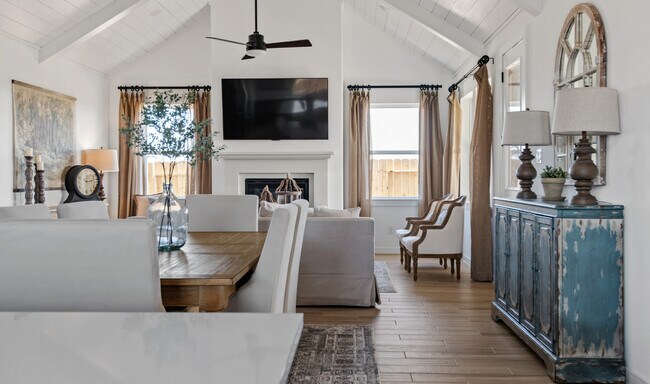 2711 Clapbread Ln, Rosenberg, TX 77471 - photo 7