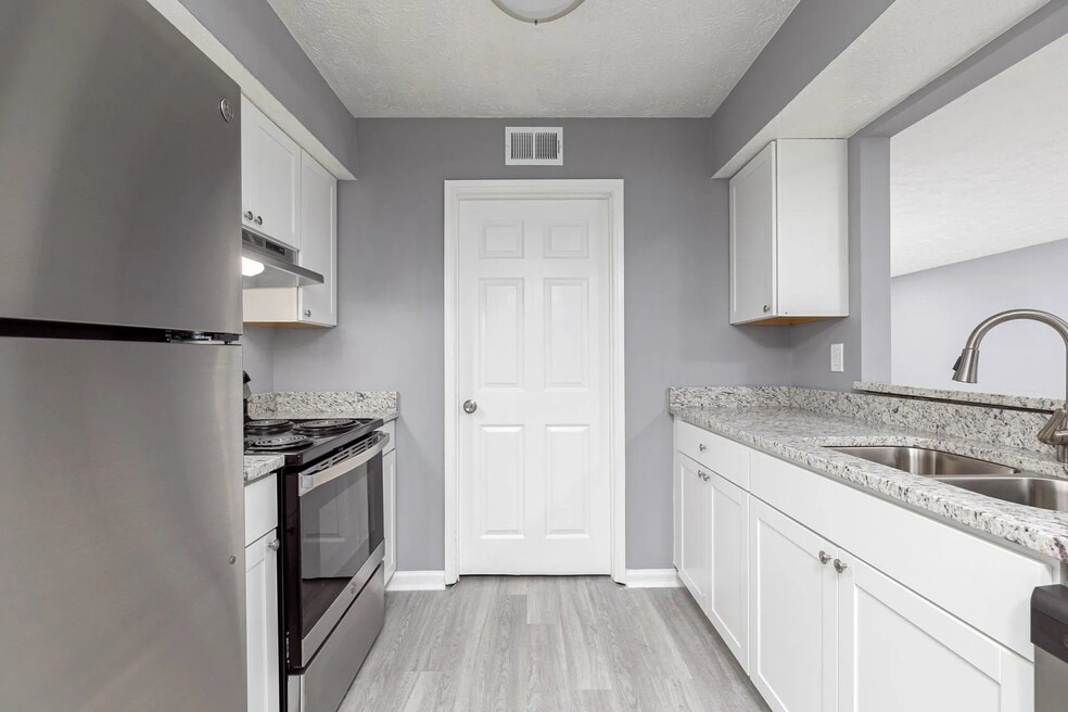 Briarhill 563 Apartments, Riverdale, GA 30274 - photo 1