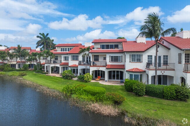 Explore the stylish townhouses in Seacrest, offering modern living in a vibrant community.