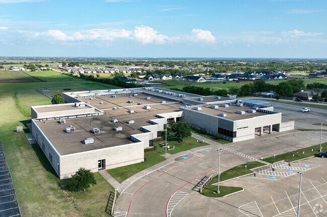 Godley Elementary School serves around 500 students.