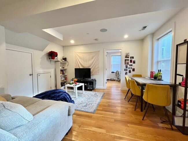 721 Parker St unit 2, Roxbury Crossing, MA 02120 - photo 5