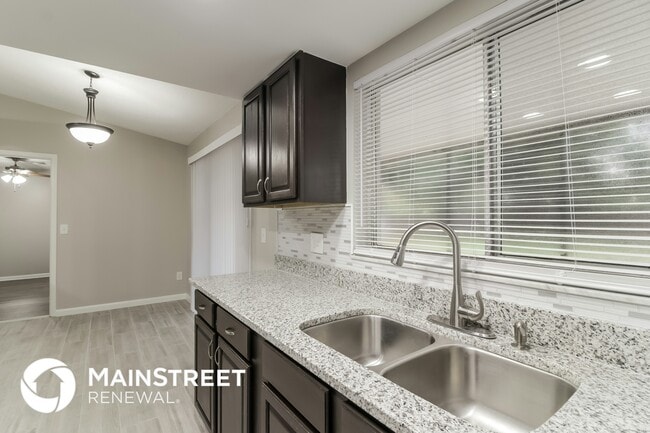 1747 Tallo Way, Orlando, FL 32818 - photo 7